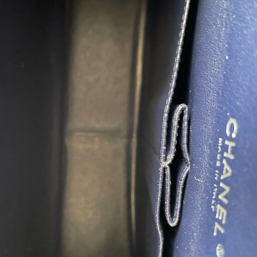 Sold Chanel Navy Caviar Maxi Double Flap bag - Picture 8 of 15